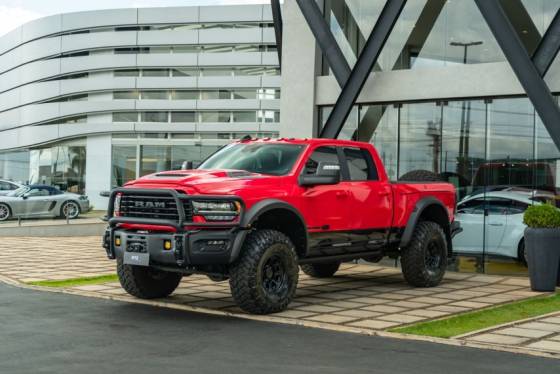 RAM 3500 6.7 I6 TURBO DIESEL LIMITED LONGHORN CD 4X4  AUTOMÁTICO